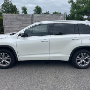 TOYOTA HIGHLANDER - 4