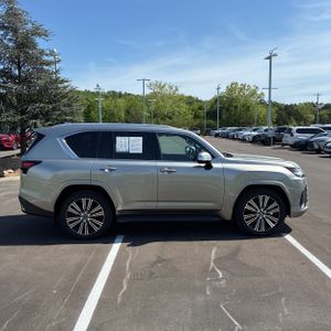 LEXUS LX 600 LUXURY - 10