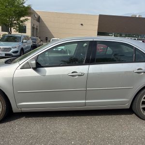 FORD FUSION V6 SE - 4