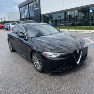 2019 ALFA Romeo GIULIA RWD — миниатюра 12