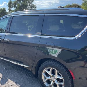 2020 Chrysler PACIFICA LIMITED — фото 6