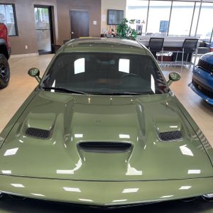 DODGE CHALLENGER - 9