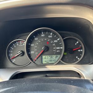 صورة 39 لـ 2016 Toyota RAV4 LE