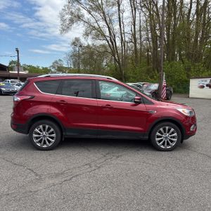 FORD ESCAPE TITANIUM - 10