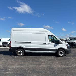 FORD TRANSIT 250 - 10