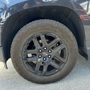 2023 Chevrolet SILVERADO 1500 RST 照片 14