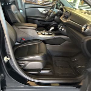 2020 Chevrolet BLAZER LT thumbnail 28
