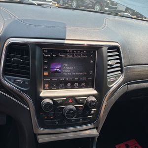 2015 JEEP GRAND CHEROKEE OVERLAND — фото 35