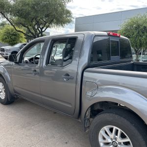 صورة 6 لـ 2019 Nissan FRONTIER SV