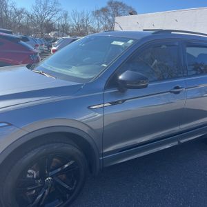 VOLKSWAGEN TIGUAN SE R-LINE BLACK 4MOTION - 2