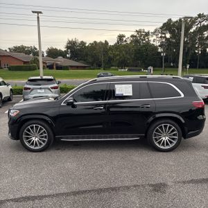 2026 Mercedes-BENZ GLS 照片 3