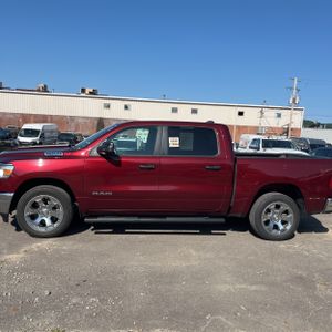 2024 RAM 1500 BIG HORN 照片 3