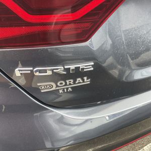 2021 KIA FORTE GT-LINE — миниатюра 23
