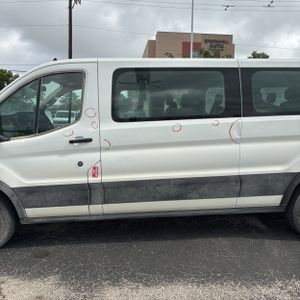FORD TRANSIT-350 PASSENGER V. XLT - 4