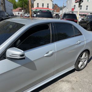 MERCEDES-BENZ E-CLASS - 4