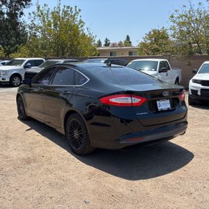 FORD FUSION SE - 5