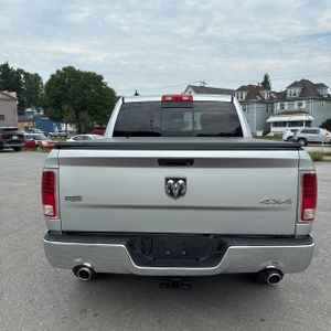 2015 RAM 1500 LARAMIE — фото 4