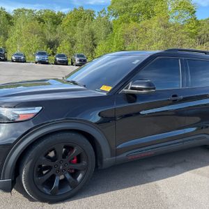 FORD EXPLORER ST - 2