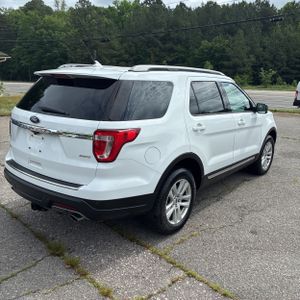 FORD EXPLORER XLT - 8