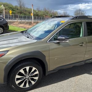 SUBARU OUTBACK LIMITED XT - 2