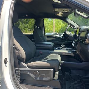 صورة مصغرة 33 لـ 2023 FORD F-150 XLT