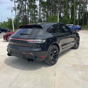 PORSCHE MACAN GTS - 8