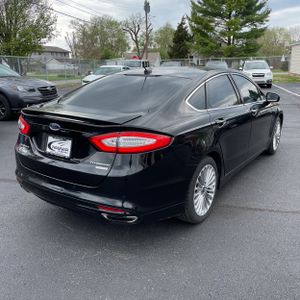 FORD FUSION TITANIUM - 8