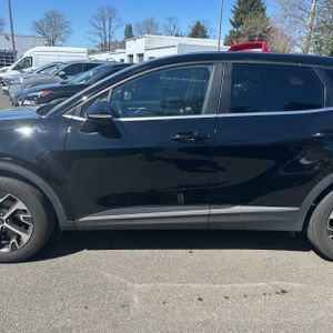 KIA SPORTAGE EX - 4
