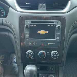 2017 Chevrolet TRAVERSE LT — миниатюра 37