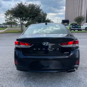 2018 Hyundai SONATA LIMITED — фото 7