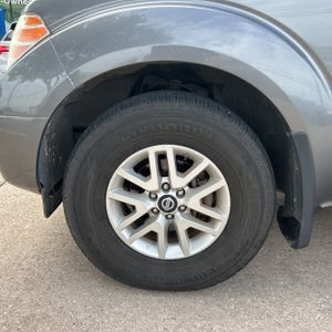 صورة مصغرة 17 لـ 2019 Nissan FRONTIER SV