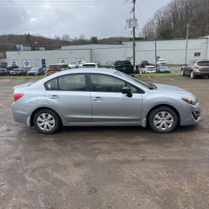 SUBARU IMPREZA 2.0I - 10