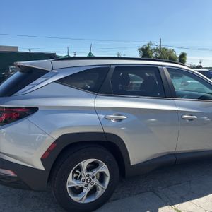 HYUNDAI TUCSON SEL - 9