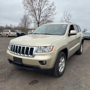 JEEP GRAND CHEROKEE LAREDO - 1