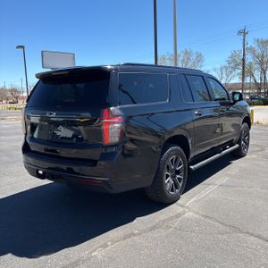 CHEVROLET SUBURBAN Z71 - 8