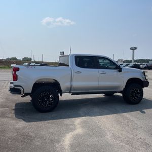 2020 Chevrolet SILVERADO 1500 LT photo 10