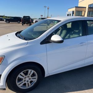 CHEVROLET SONIC LT MANUAL - 2