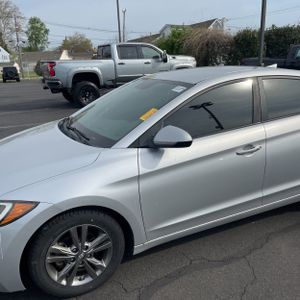 HYUNDAI ELANTRA SE - 2