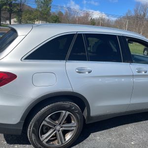 MERCEDES-BENZ GLC - 9