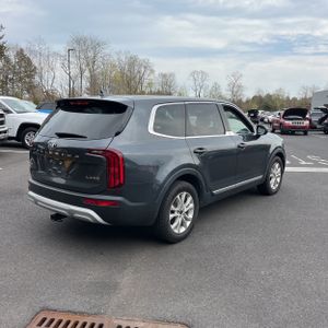 KIA TELLURIDE LX - 8
