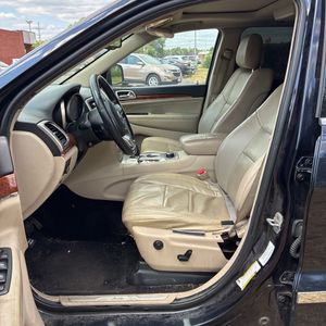 2011 JEEP GRAND CHEROKEE LIMITED — миниатюра 32