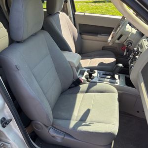2009 FORD ESCAPE XLT photo 33