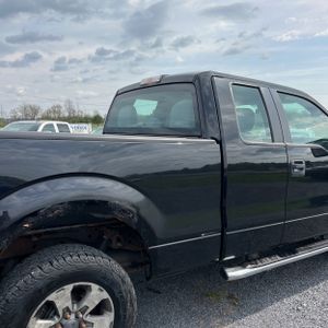 FORD F-150 STX - 9
