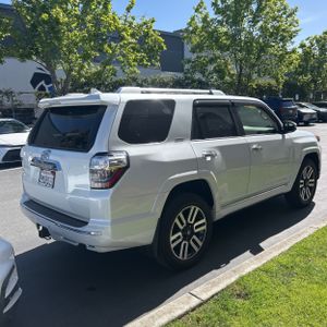 TOYOTA 4RUNNER - 8