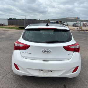 HYUNDAI ELANTRA GT BASE - 7