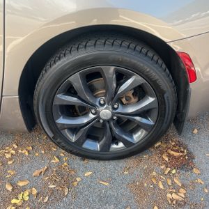 2017 Chrysler PACIFICA LIMITED — фото 17
