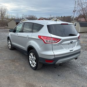 FORD ESCAPE SE - 5