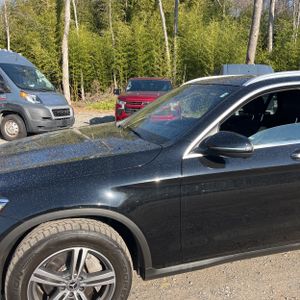 MERCEDES-BENZ GLC - 2