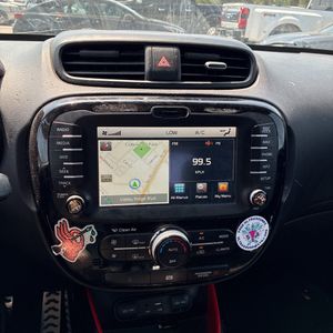 2015 KIA SOUL + — миниатюра 36