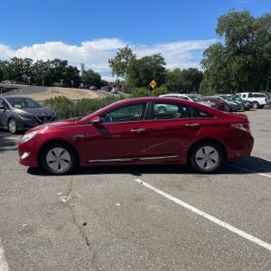 HYUNDAI SONATA HYBRID BASE - 3